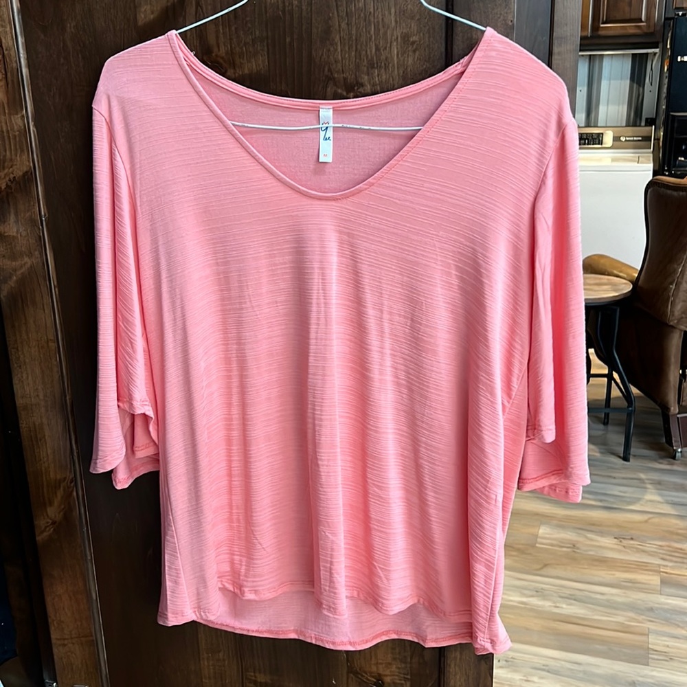Womens Pink Flowing Sleeve Blouse